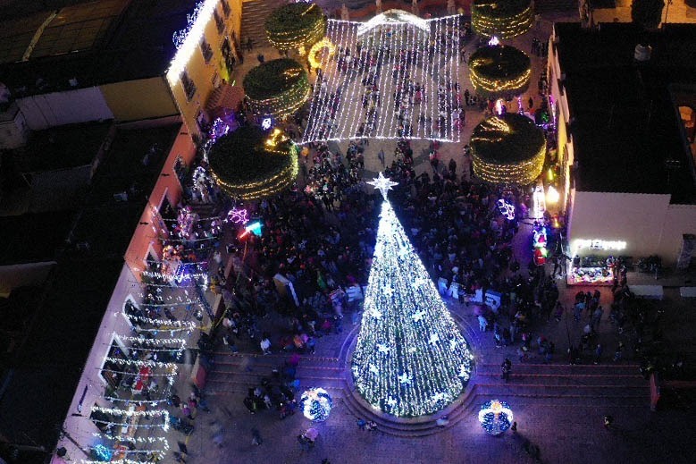 En El Marqués con encendido de árbol navideño y pista de hielo, el 17 de diciembre inician festejos decembrinas.