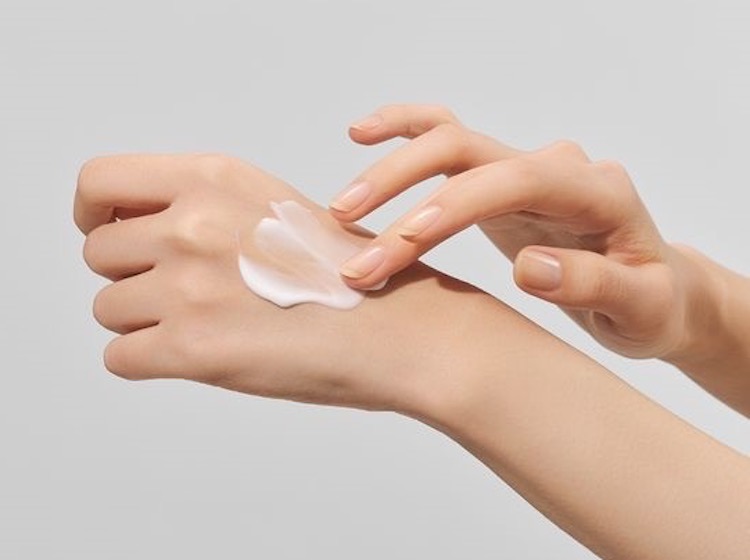 Estas son 9 recomendaciones para cuidar la piel en temporada de frío.
