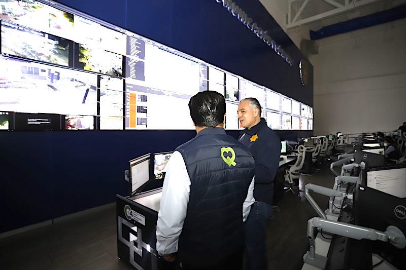 Luis Nava y Arahí Domínguez visitan juzgados cívicos y C4 .