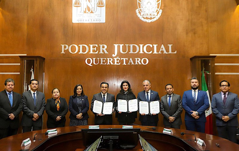 Municipio de Querétaro y el Poder Judicial firman acuerdo para agilizar mecanismos para la protección de mujeres y niños.