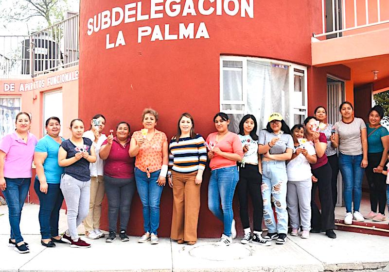 Mujeres aprenden elaboración de paletas en la Palma, Pedro Escobedo