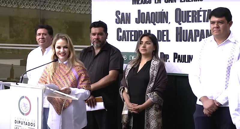 Presentan en la Cámara de Diputados concurso de Baile de Huapango 2023 de San Joaquín.