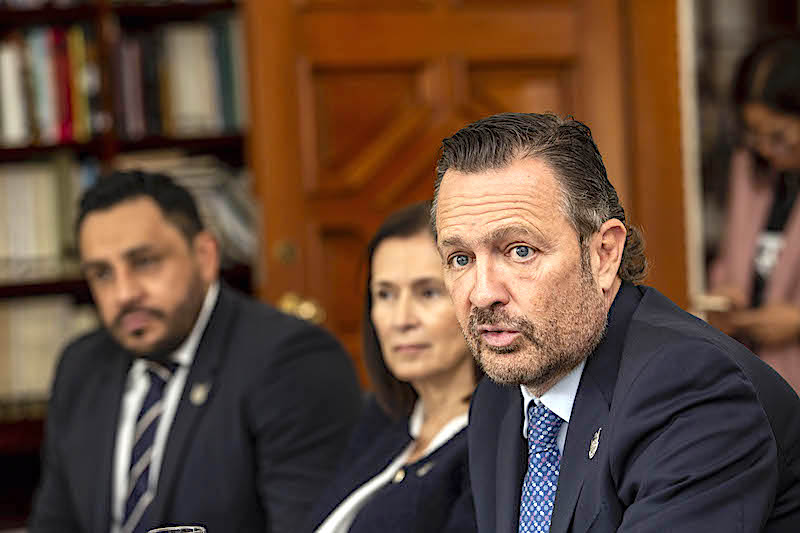 Querétaro estrecha lazos con España; Mauricio Kuri se reúne con el Embajador Juan Duarte