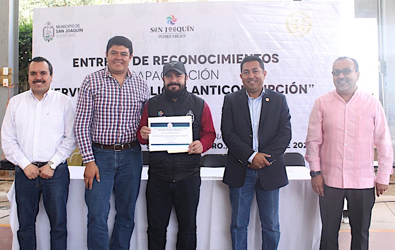 100% de los servidores públicos de San Joaquín son certificados en materia anticorrupción.