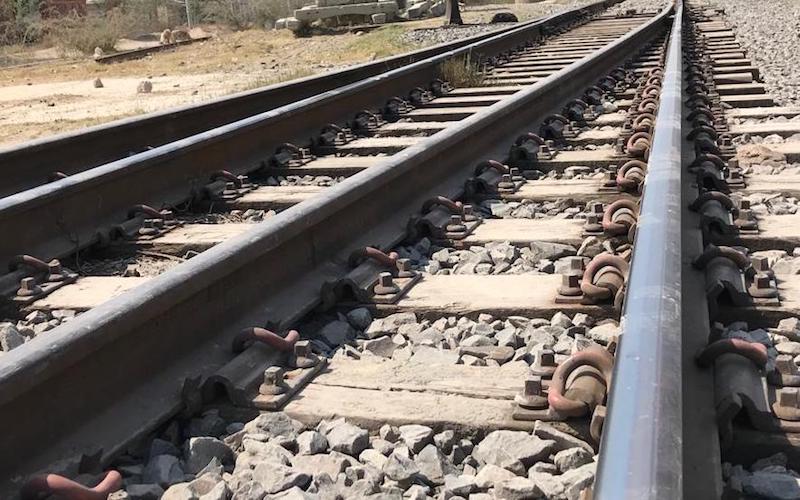 Muere un hombre arrollado por el tren en Santa María Magdalena en Querétaro Capital.