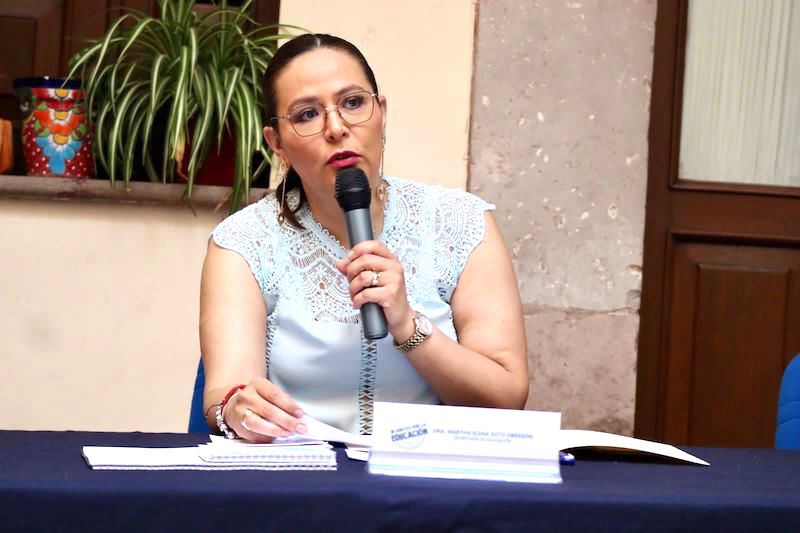 "Contigo Querétaro Bilingüe" supera expectativas; recibe 190 solicitudes.