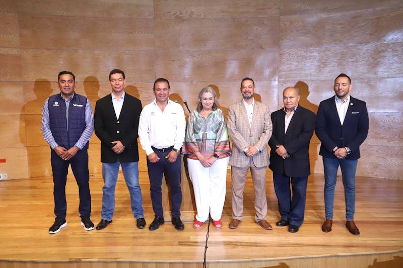 Anuncian el circuito "Caminando Contigo por el Querétaro que queremos".