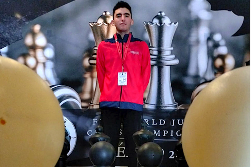 El Alumno de la Universidad Politécnica de Querétaro (UPQ), Alexander Cordero, destaca en campeonato mundial de ajedrez.