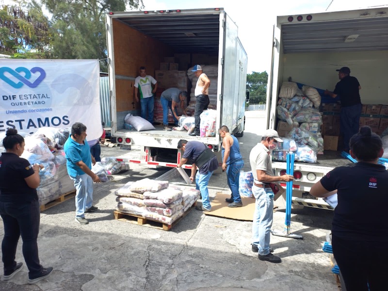 El DIF guerrerense recibe 9 toneladas de insumos del DIF Querétaro.