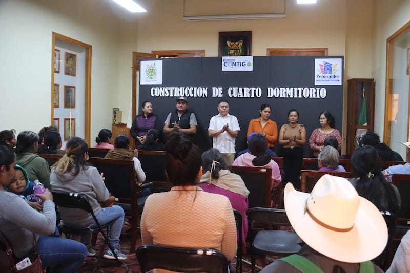 Encabeza Juan Carlos Linares, arranque del proyecto para construir 30 cuartos dormitorios para familias peñamillerenses en situación vulnerable.