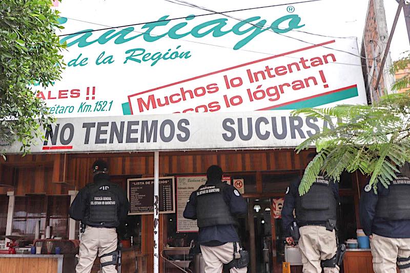 Por homicidio del dueño de Barbacoa Santiago catean 9 domicilios en SJR.
