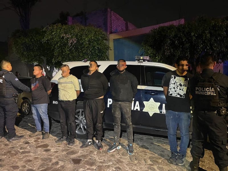 En Querétaro cae banda cuando perpetraba robo en casa de San Pedrito Peñuelas.