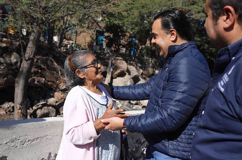 Distribuirán 30 mil cenas navideñas a familias vulnerables de la capital queretana.