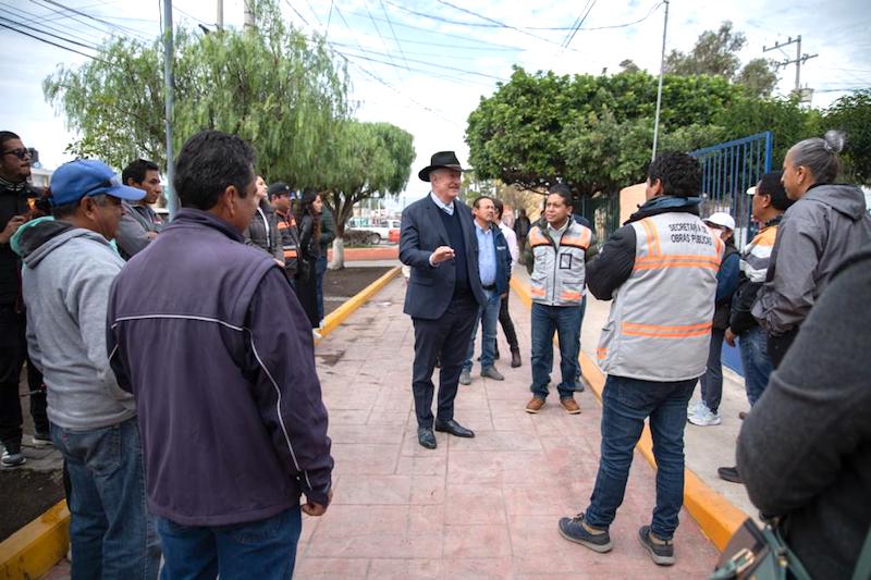 Enrique Vega entrega obras por más de 52 mdp en El Marqués