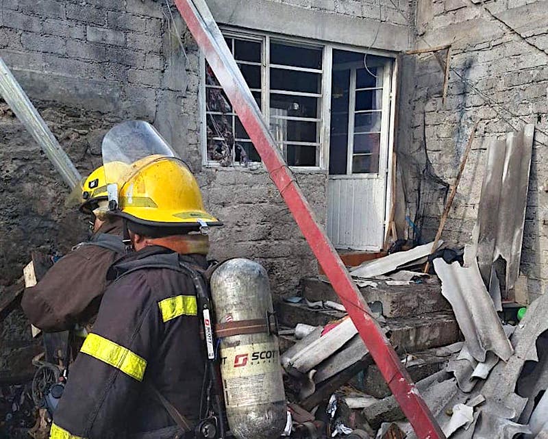 Explota pirotecnia en Epigmenio González, Pedro Escobedo.