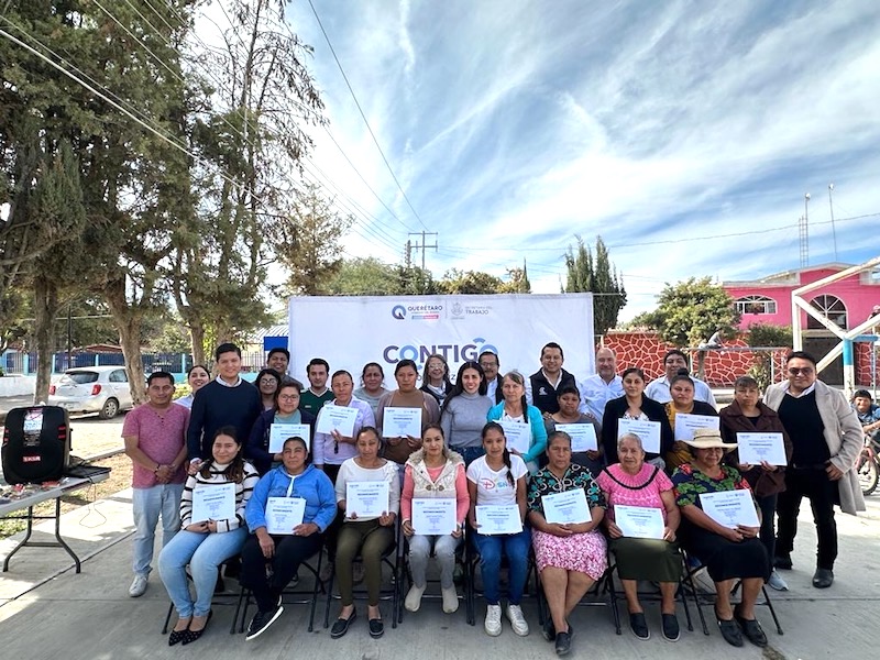 Se gradúan en talleres de autoempleo 60 mujeres de Colón.