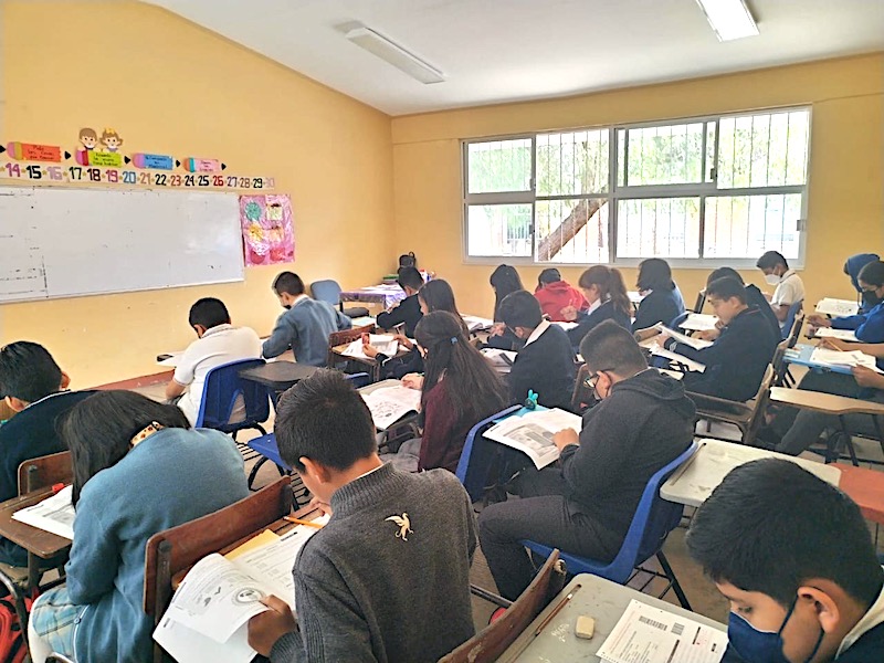 Este lunes 8 de enero, regresan a las aulas 367 mil estudiantes queretanos.