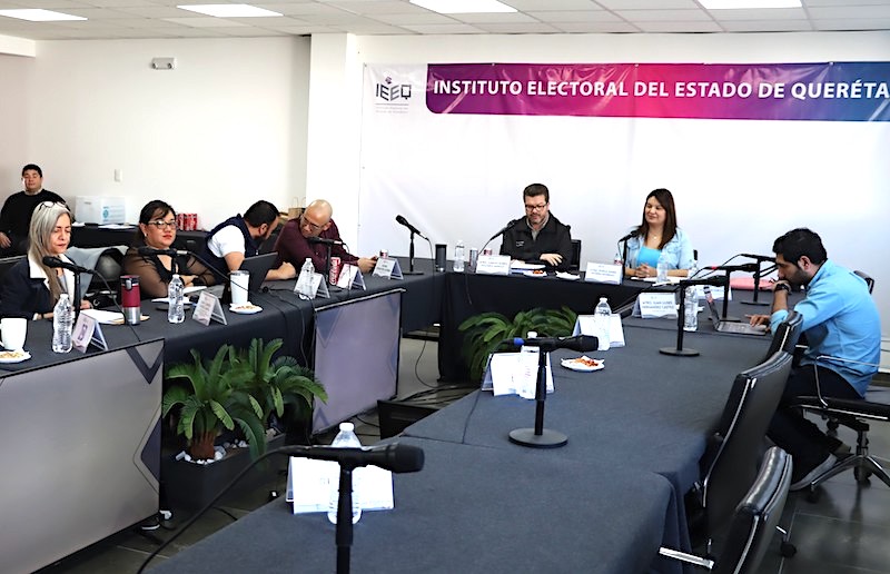 Presenta IEEQ diseños finales de boletas electorales para elección de diputados y Ayuntamientos.