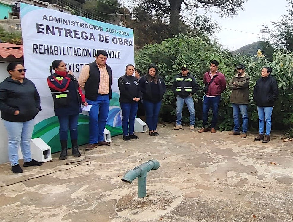 Carlos Manuel Ledesma entrega rehabilitación de tanque de agua potable en Agua de Venado, San Joaquín.
