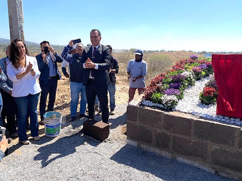 Coloca Manuel Montes primera piedra de la Ciudad Universitaria en Colón.