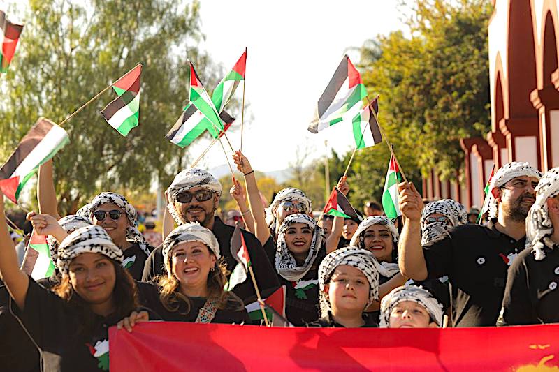 Gran éxito la Caravana Internacional de Comunidades Extranjeras 2024.