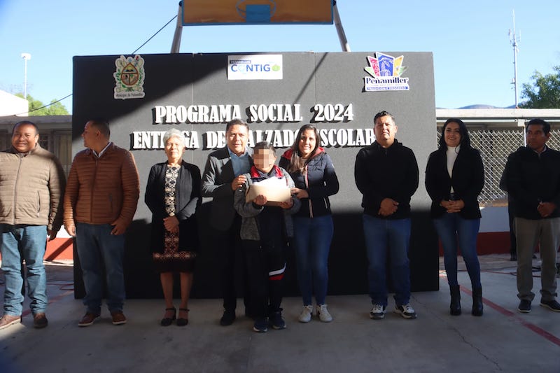 Juan Carlos Linares inicia entrega de calzado escolar con el programa Juntos Caminando