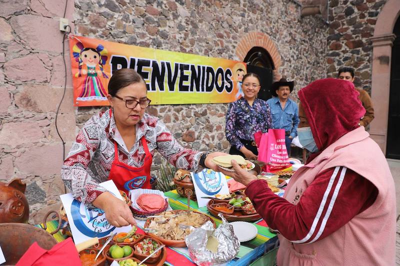 Se prepara Santa Rosa Jáuregui a celebrar su 271 aniversario con Feria de las Carnitas