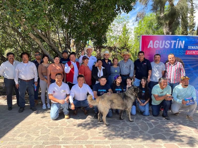 Agustín Dorantes reconoce labor de líderes sociales de Huimilpan