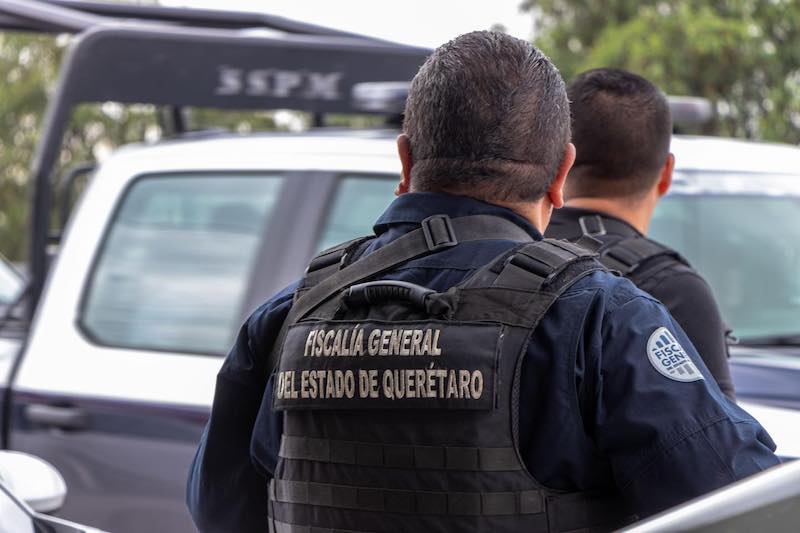 Fiscalía catea 18 domicilios de El Marqués y San Juan del Río; hay 24 detenidos.