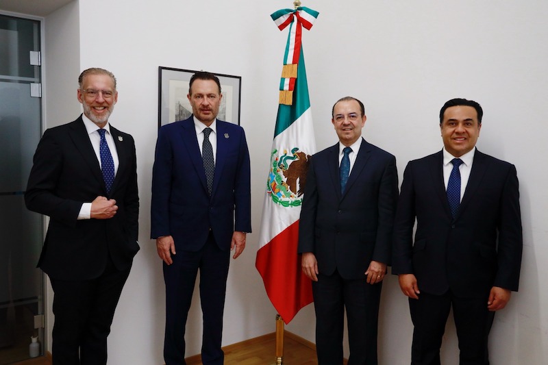 Embajador de México en Austria recomienda impulsar la Industria Creativa e Innovación en Querétaro