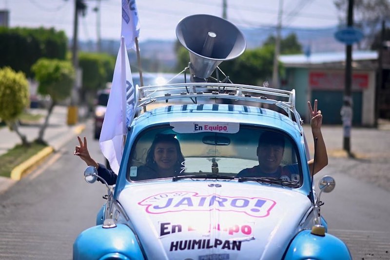 Huimilpenses se suman a caravana de vehículos en apoyo a Jairo Morales
