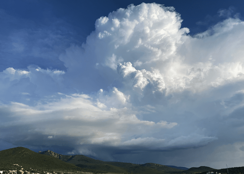 La siembra de nubes, un desafío en tiempos de sequía, aseguran científicos de la UNAM.