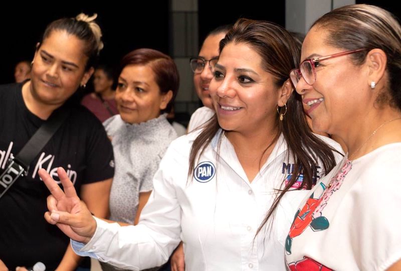 Meche Ponce se compromete a defender a las mujeres escobedenses en todo momento