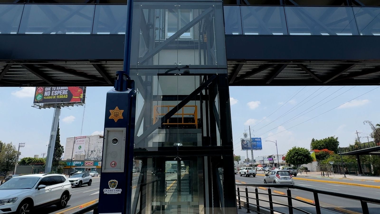Tres elevadores entran en funcionamiento en la Estación Universidad de Qrobus en P5F