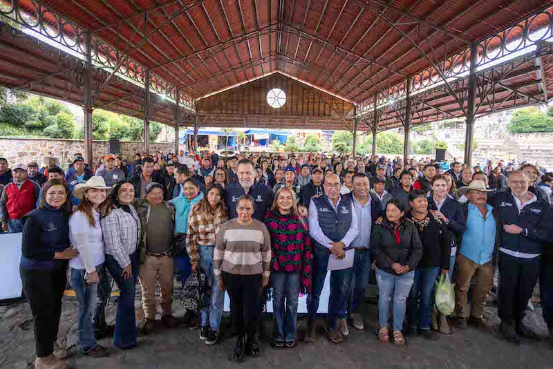Anuncian inversión de 90.5 millones en obras y vivienda para la Sierra Gorda queretana