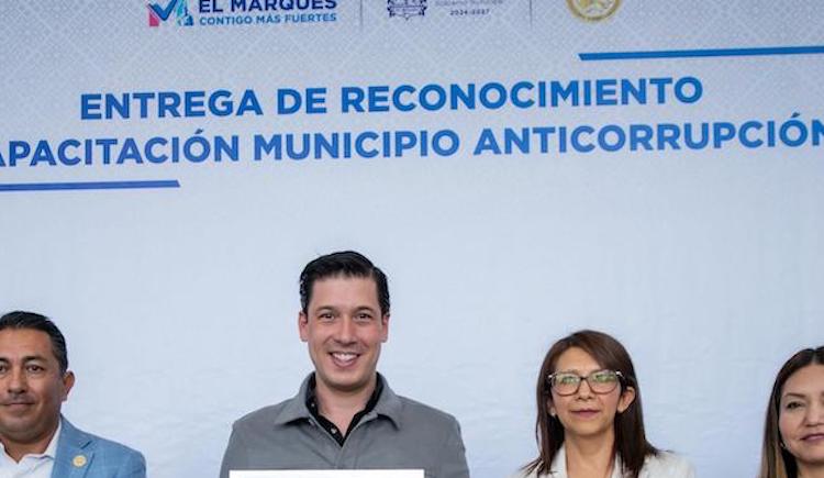 Asegura Rodrigo Monsalvo que El Marqués es líder en combate a la corrupción ¿Qué opinas?