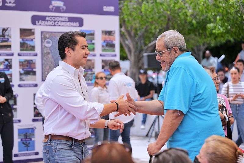 Felifer Macías entrega rehabilitación integral de imagen urbana en la colonia Lázaro Cárdenas