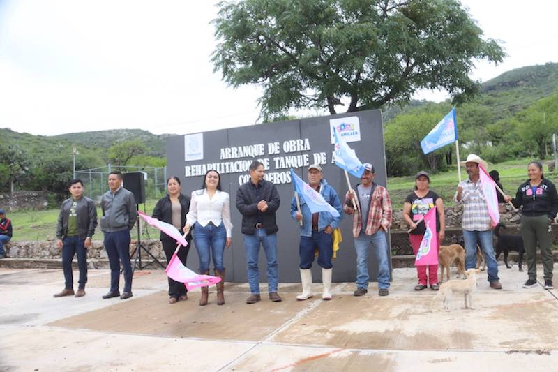 Inicia rehabilitación de tanque de agua en Comederos, Peñamiller