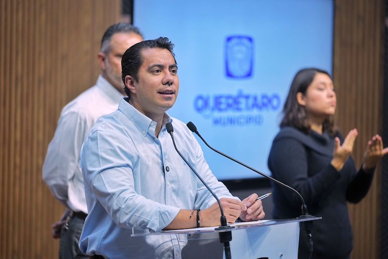 Asegura Felifer Macías inversión de 52 millones de pesos para bacheo y obras para mitigación por lluvias en Querétaro