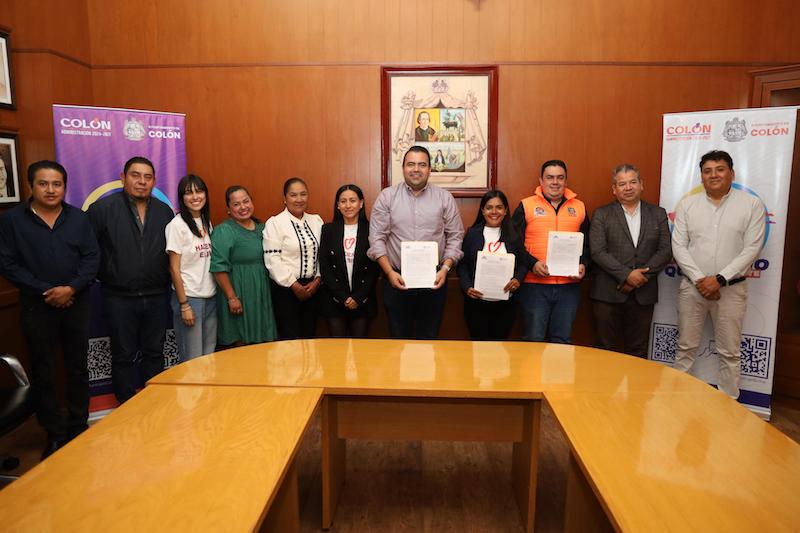 Colón y Fundación "Vive Mejor" impulsan remodelación de escuelas y bienestar social