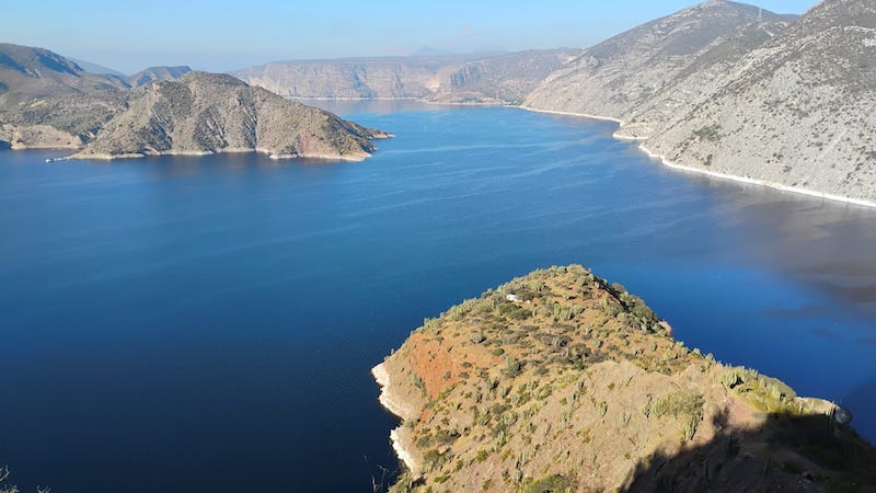 Presa Zimapán alcanza el 96.6 % de su capacidad; autoridades mantienen monitoreo permanente