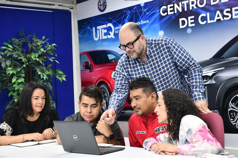 UTEQ tiene disponibles diplomados para profesionalizar a equipos de trabajo y emprendedores