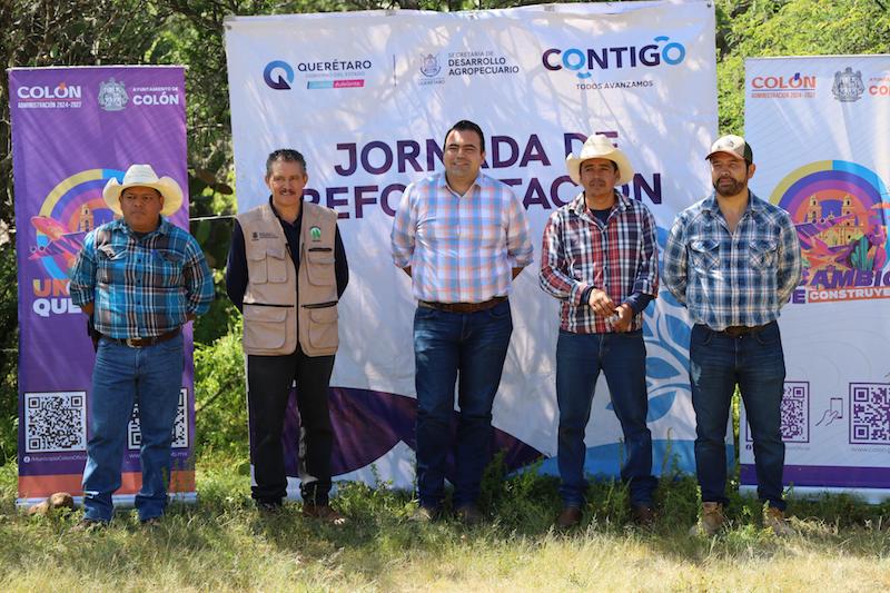 Gaspar Trueba encabeza jornada de reforestación en el Ejido Los Quiotes, Colón