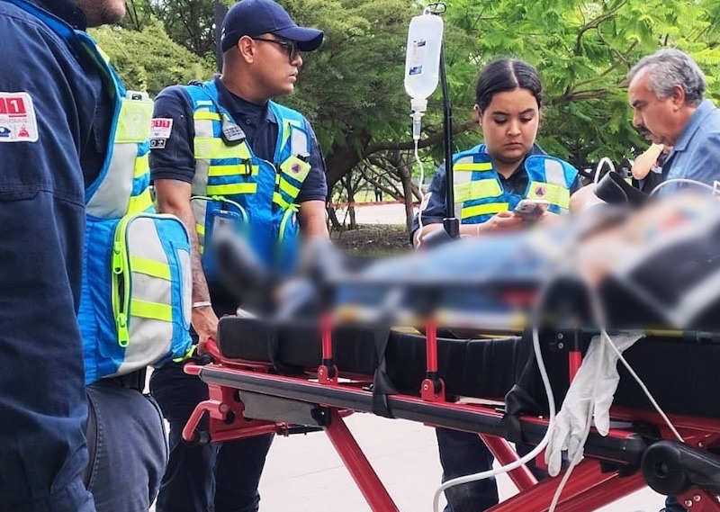 Reaniman a mujer que sufrió paro cardiorrespiratorio en la Universidad Tecnológica de Querétaro