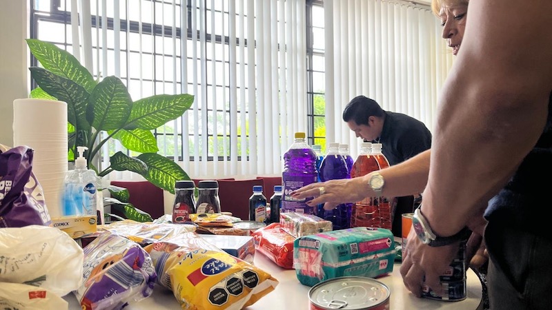 UTEQ habilita centro de acopio para apoyar a afectados por lluvias