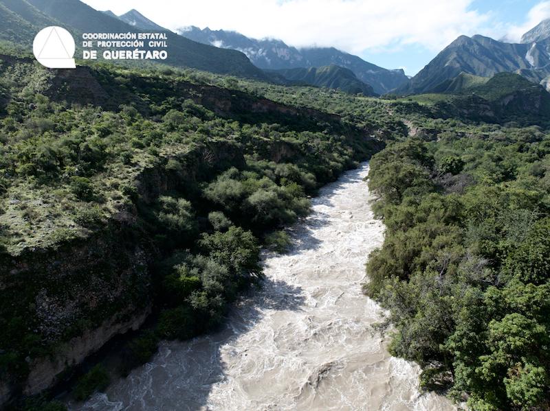 Autoridades de Querétaro mantienen monitoreo del río Moctezuma tras cierre de compuertas de la presa Zimapán