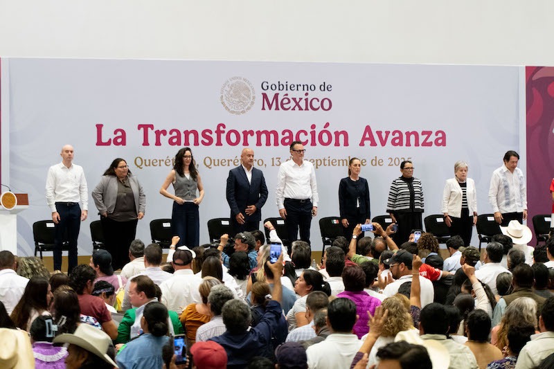 Claudia Sheinbaum reconoce el trabajo conjunto con Querétaro durante su informe presentado en la entidad