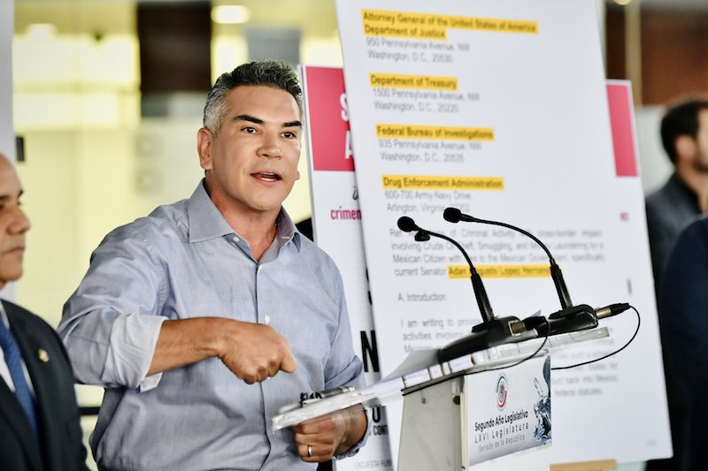 PRI denuncia a Adán Augusto López ante agencias de EE.UU.; Senador de Morena acusa “guerra sucia”