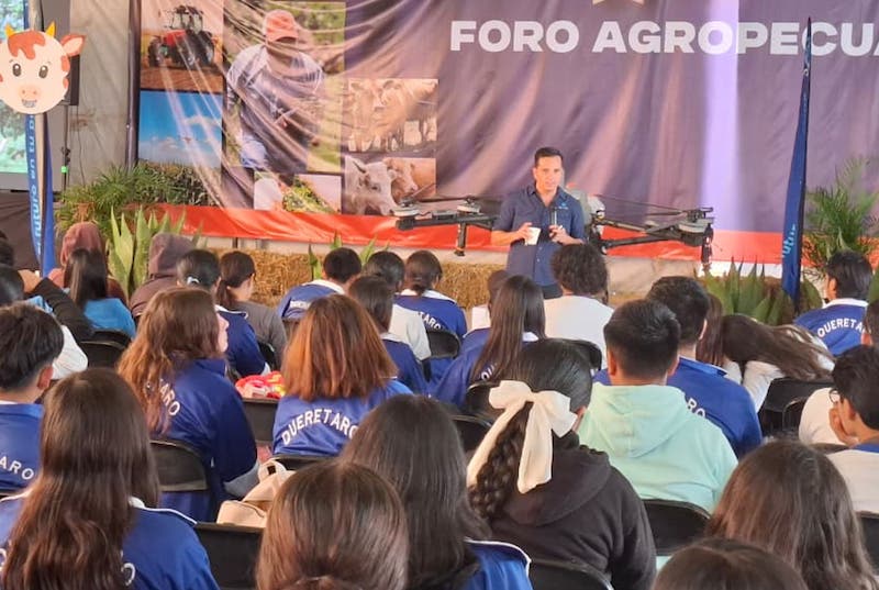 Impulsan la innovación agrícola en Colón con la conferencia “La Tecnología en la Agricultura”