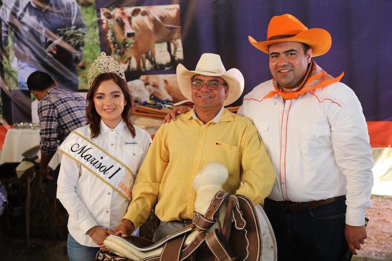 La Feria Colón 2025 tiene jornada de alegría con desfile, cabalgata y charreada